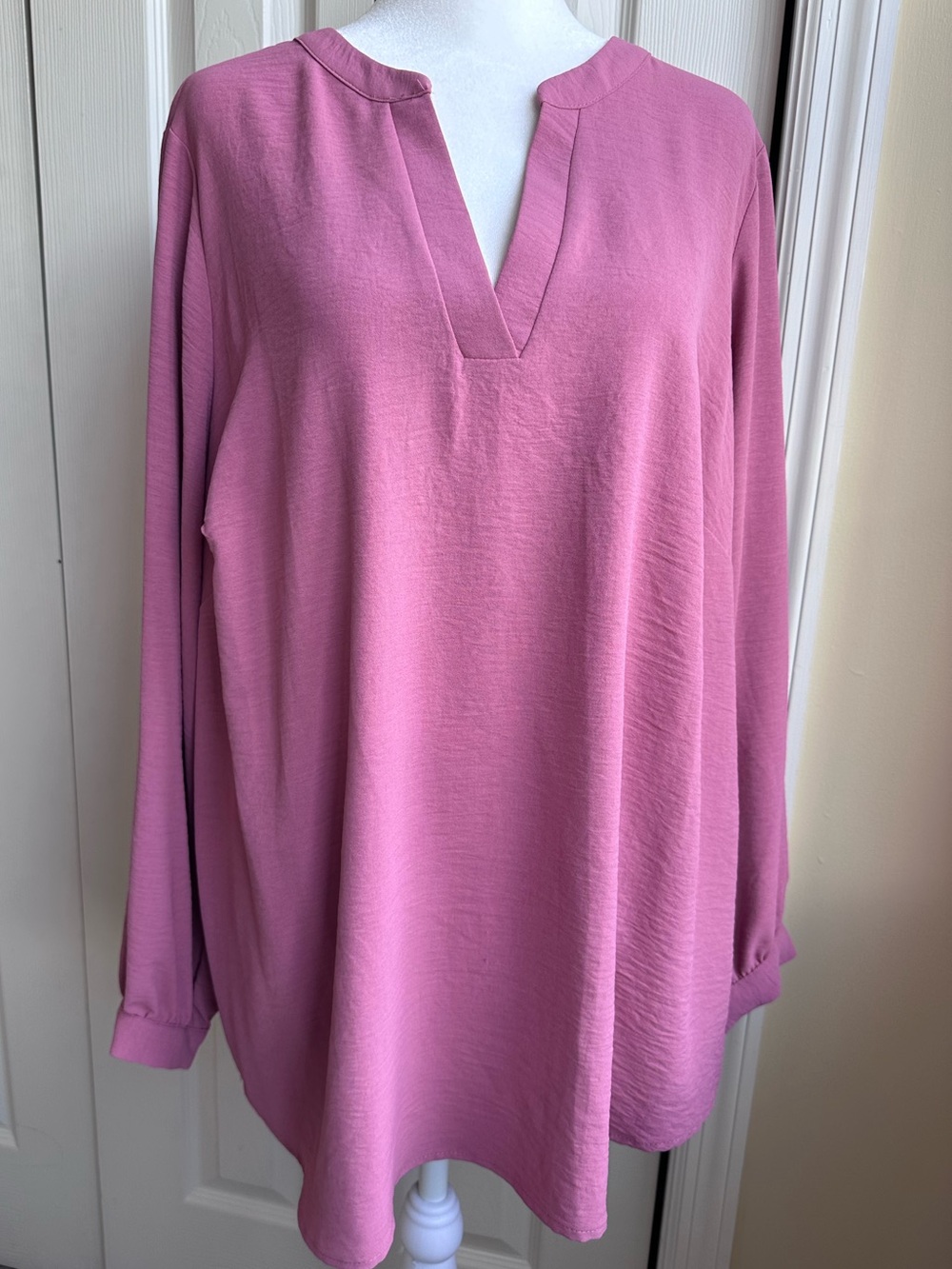 Adrianna Papell Mauve-Pink V-Neck Long Sleeve Tunic